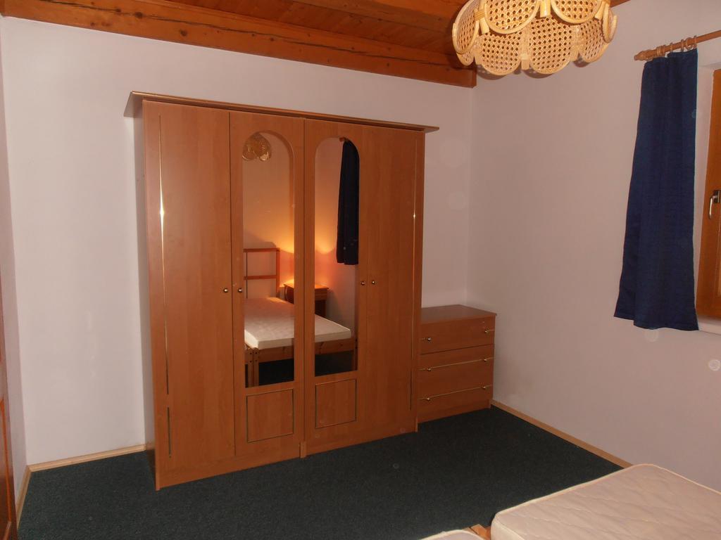 Apartment Veronika Predni Vyton Room photo