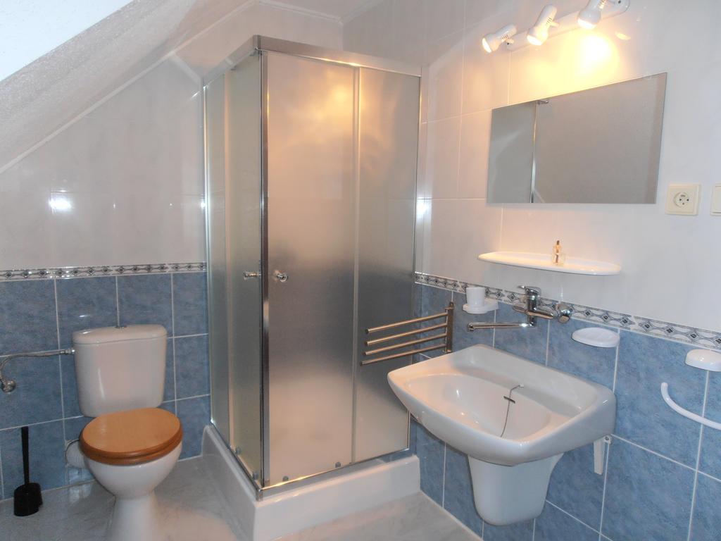 Apartment Veronika Predni Vyton Room photo